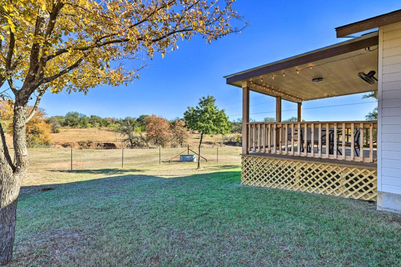Cozy Fredericksburg Studio Near Wineries! Exterior photo